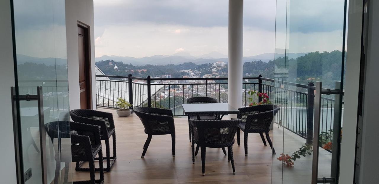 Fairview Guest house 2*