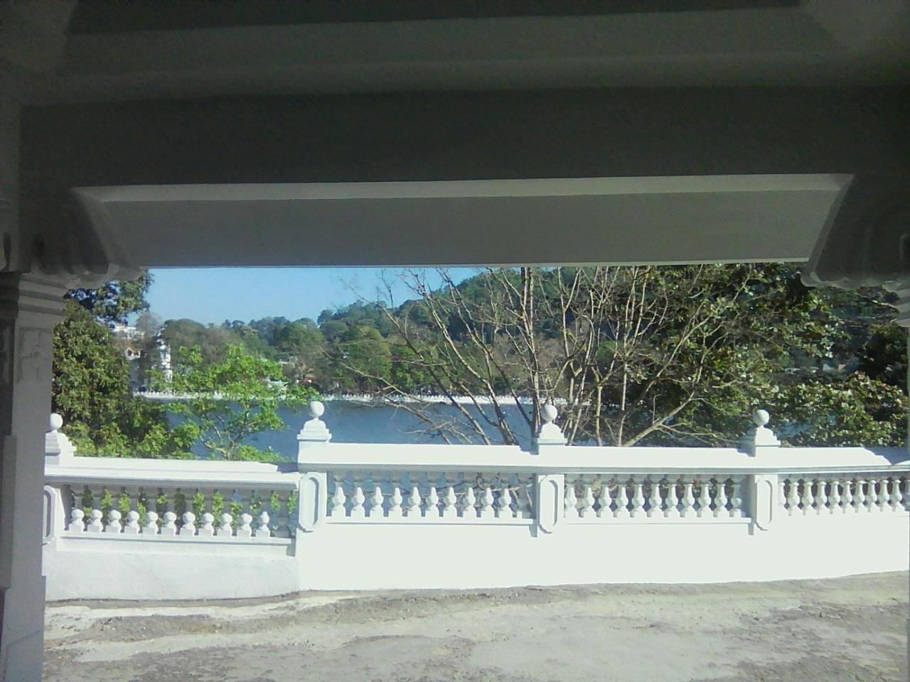 Malwatta Rest Hotel Kandy