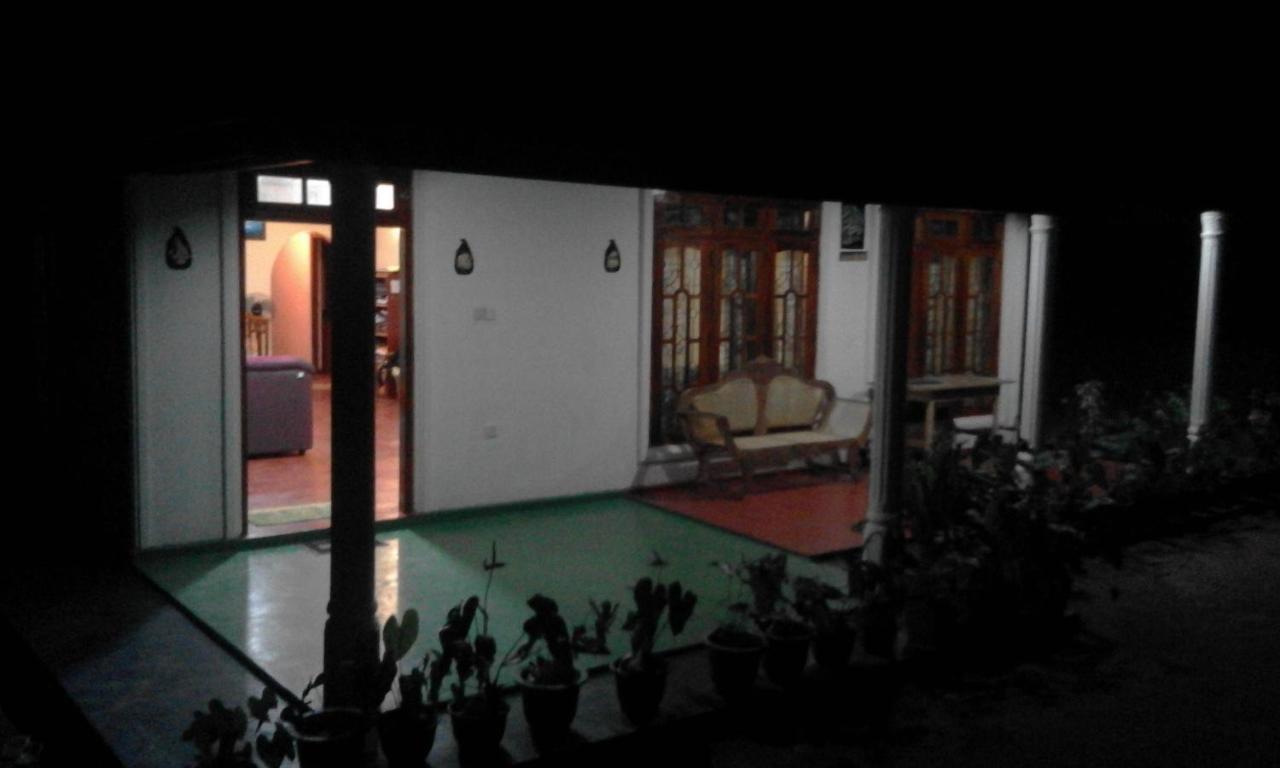 Lak Sewana Guest house Kandy