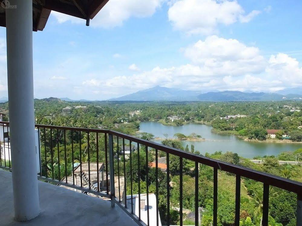 Arunalu 4* Kandy