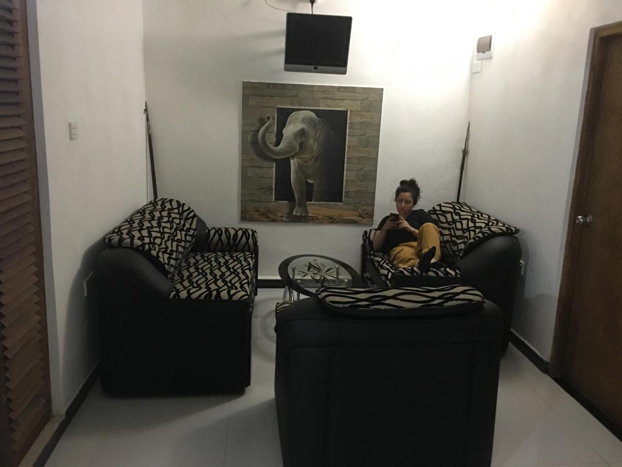 Rivara &