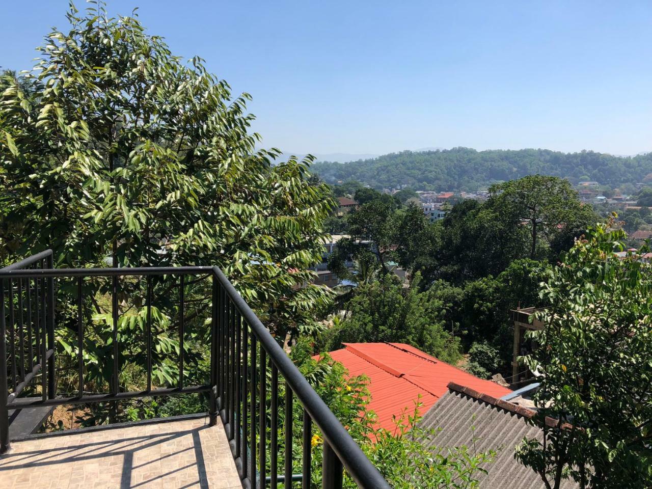 Pearl House 2* Kandy