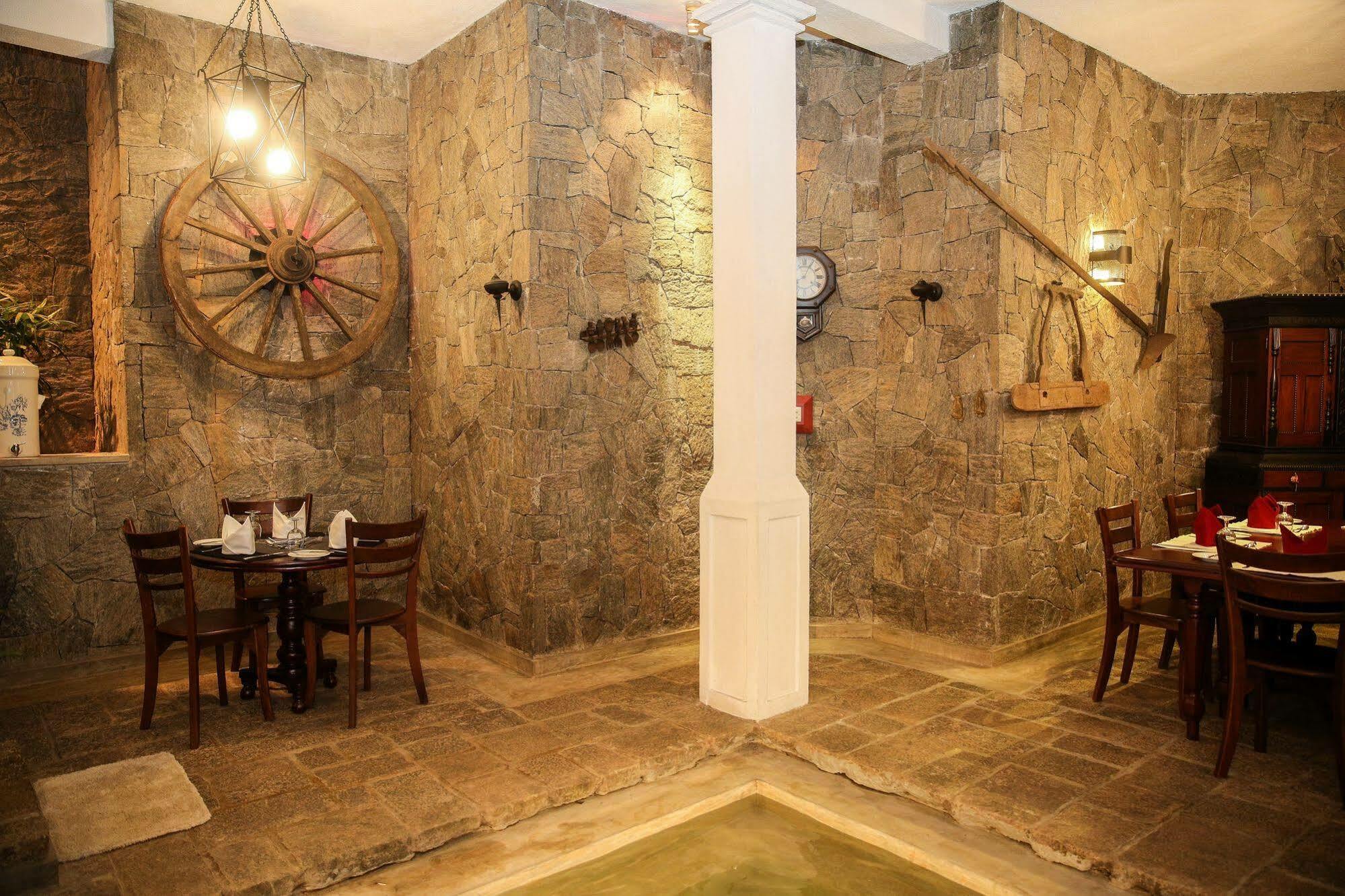 Gruhaya Boutique 3*