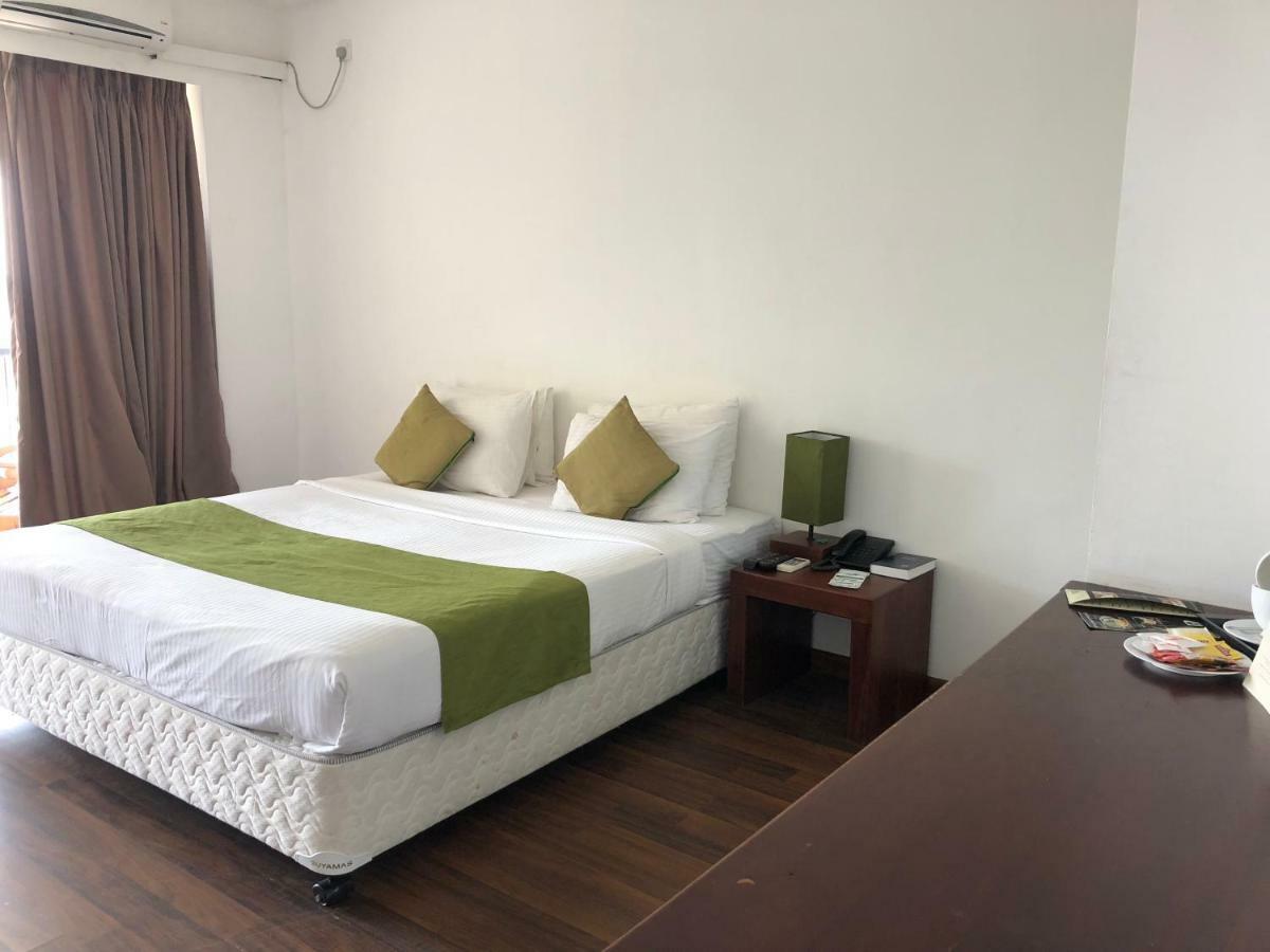 Emerald Hill 4* Kandy