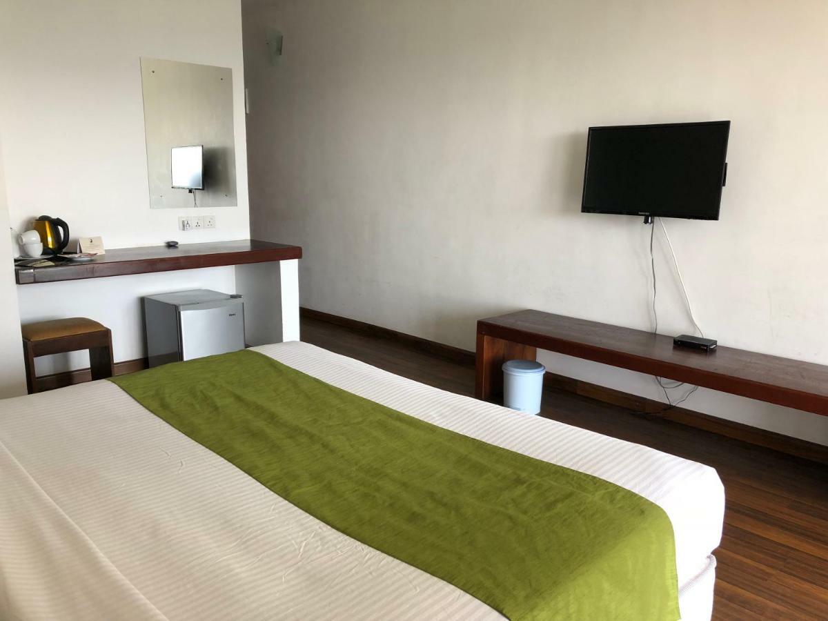 Emerald Hill Hotel