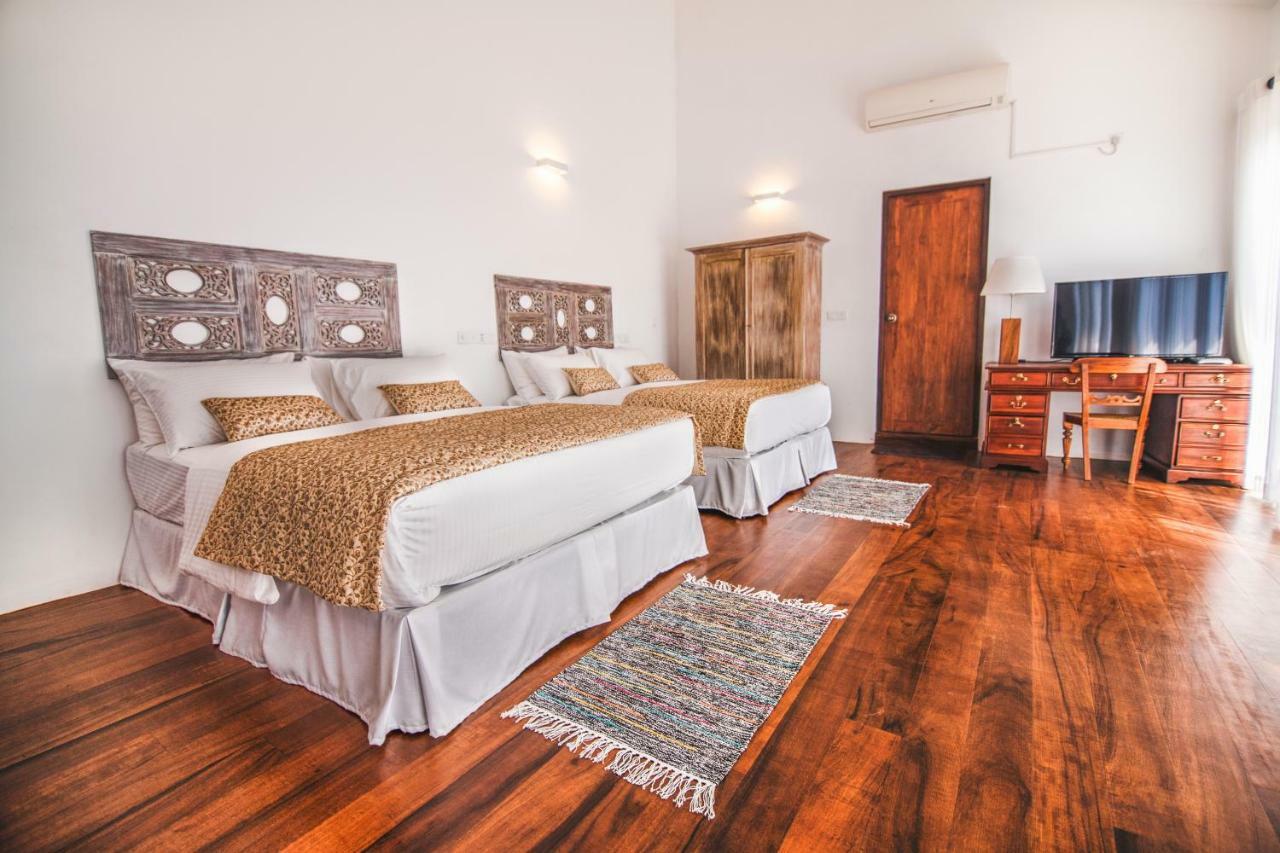 Casa By Regus Guest house