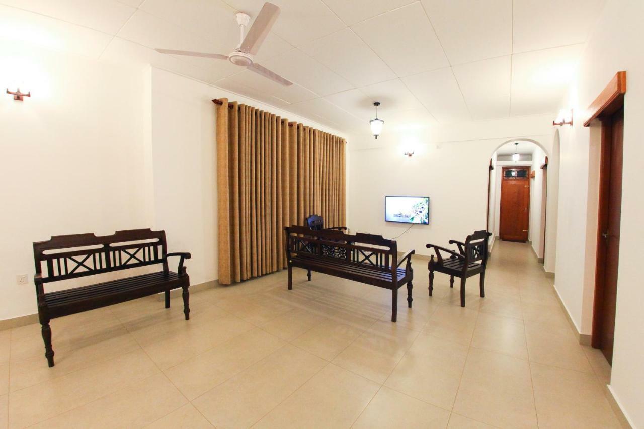 12 B Lewella Road, Kandy.