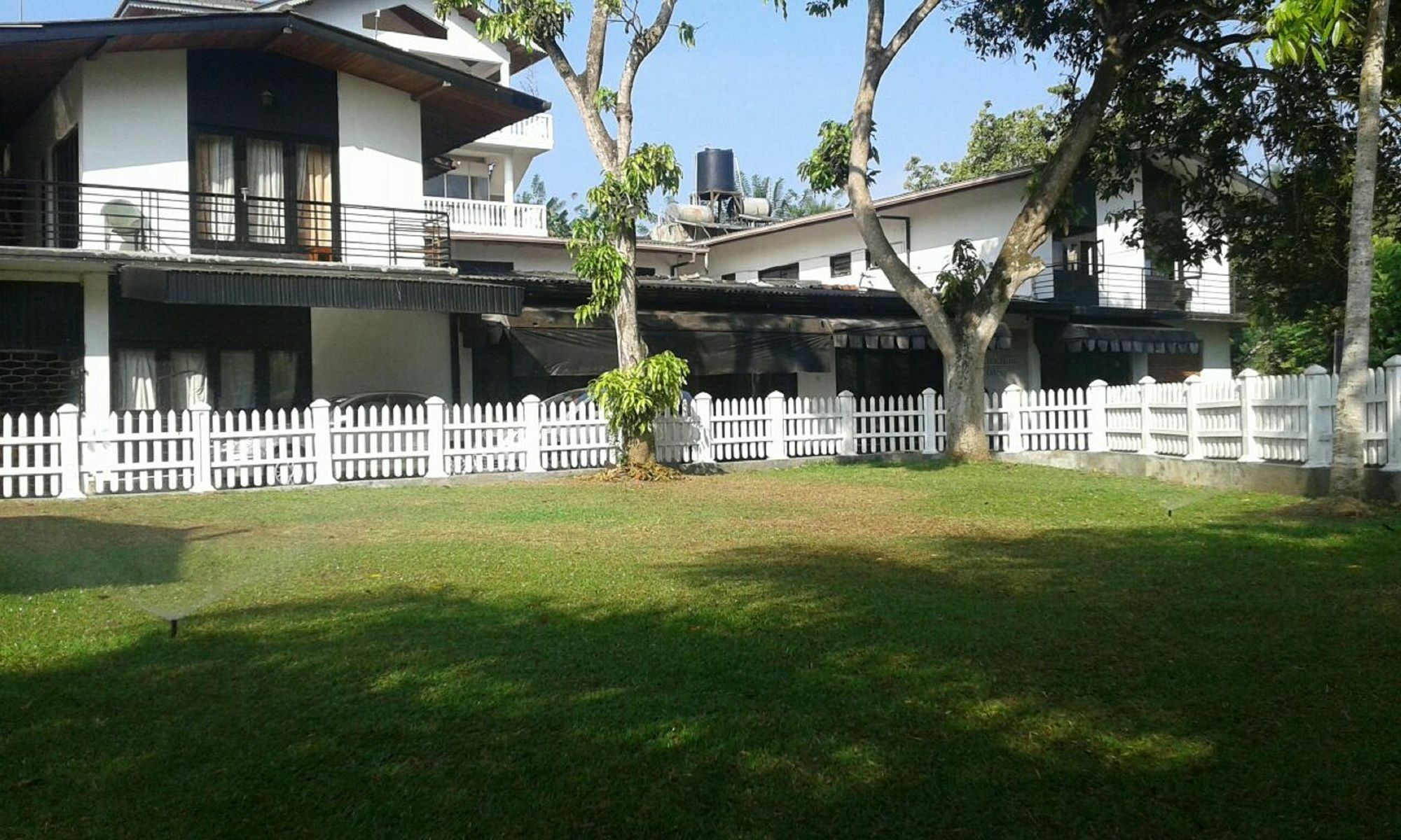 Hotel Oyo 479 Water Front Kandy