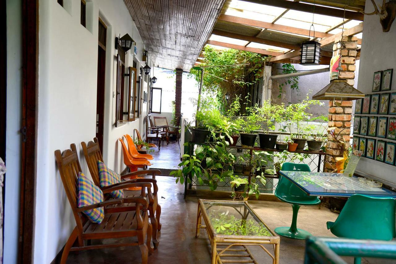 Madugalle's Family Homestay *