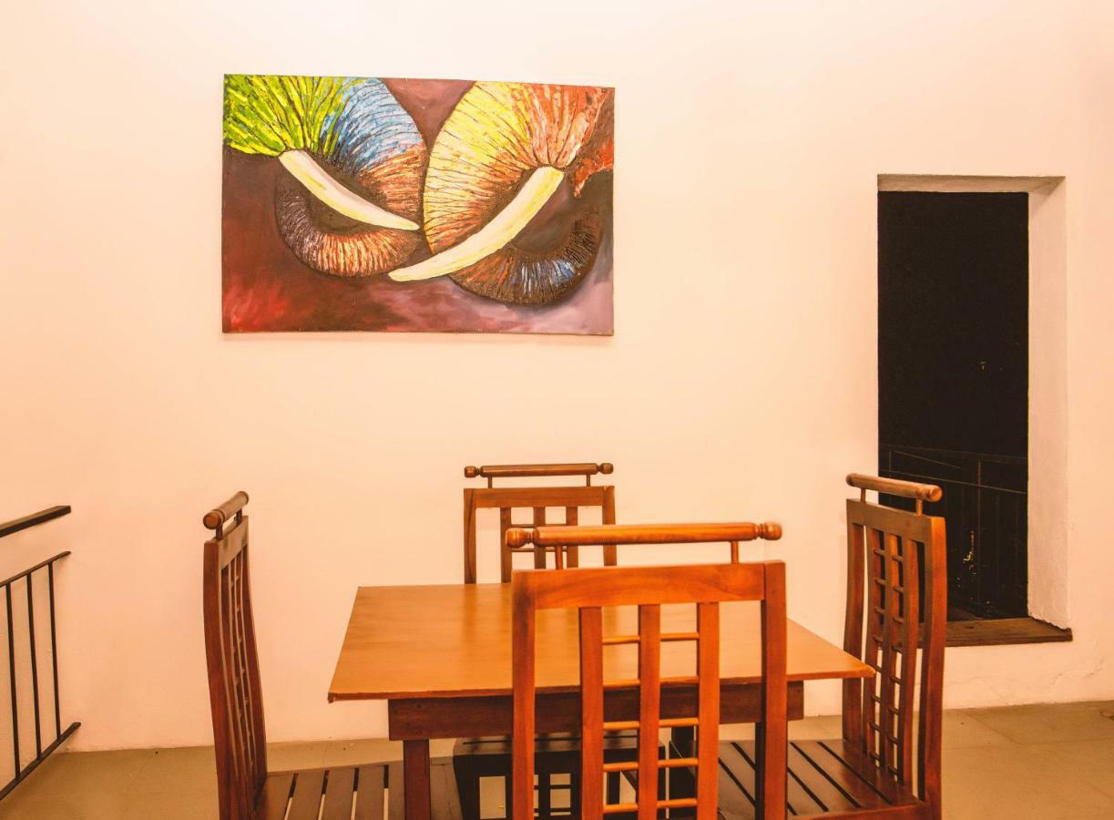 Lake Kandyan Hotel Kandy