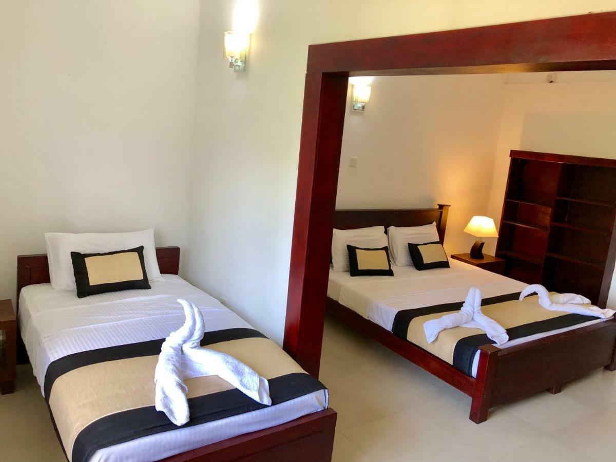 Lake Kandyan Hotel