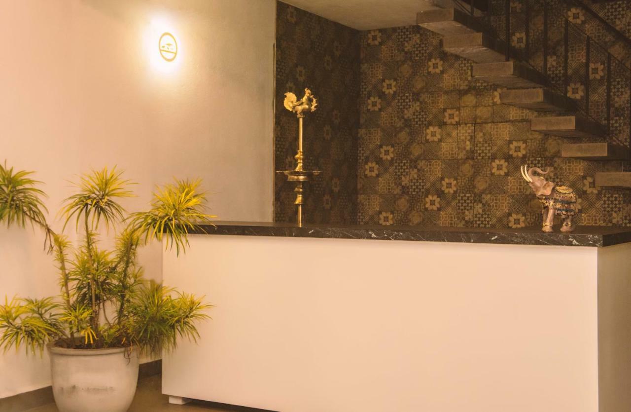 Hotel Lake Kandyan 3*