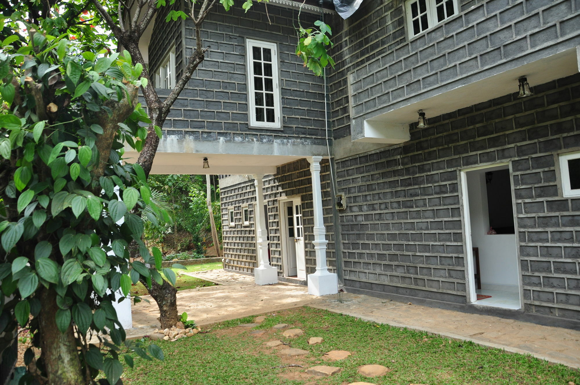 Linwood Hotel Kandy