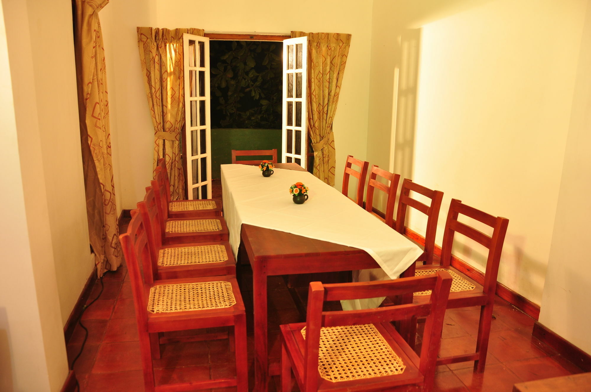 Linwood 3* Kandy