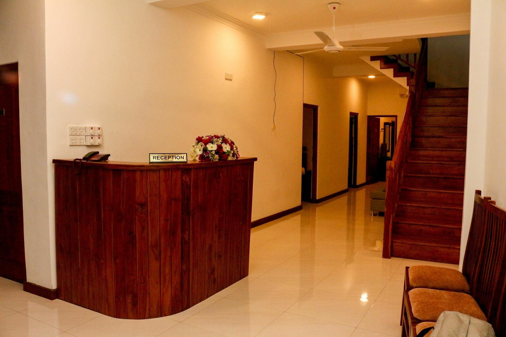 Vin Roma Kandy