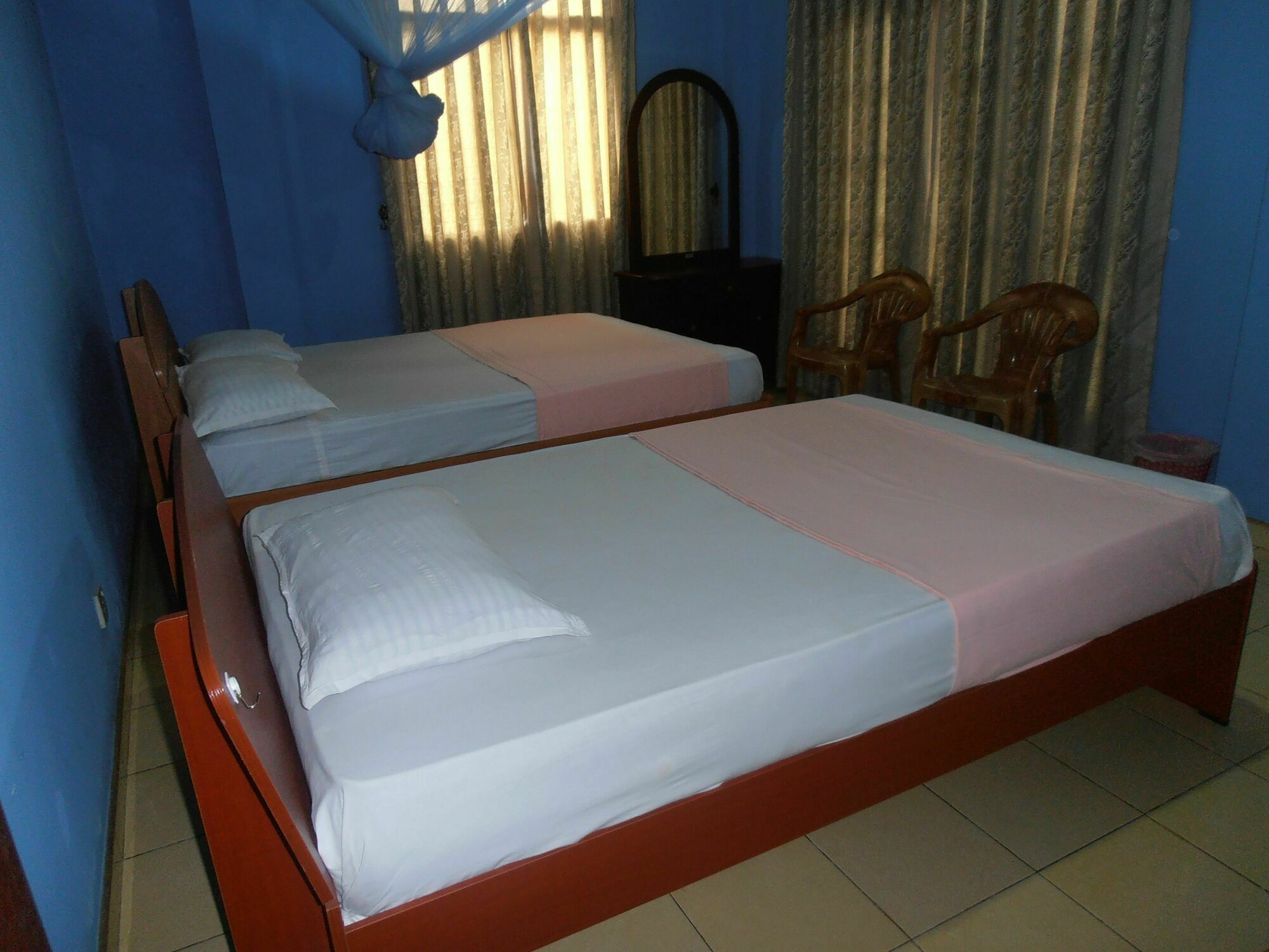 Ritzy 3* Kandy