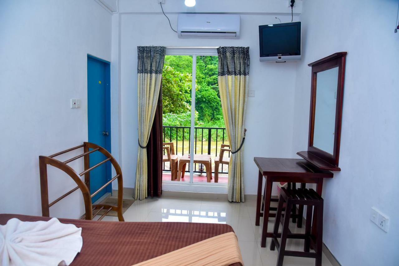 Guest house Rivara & Kandy