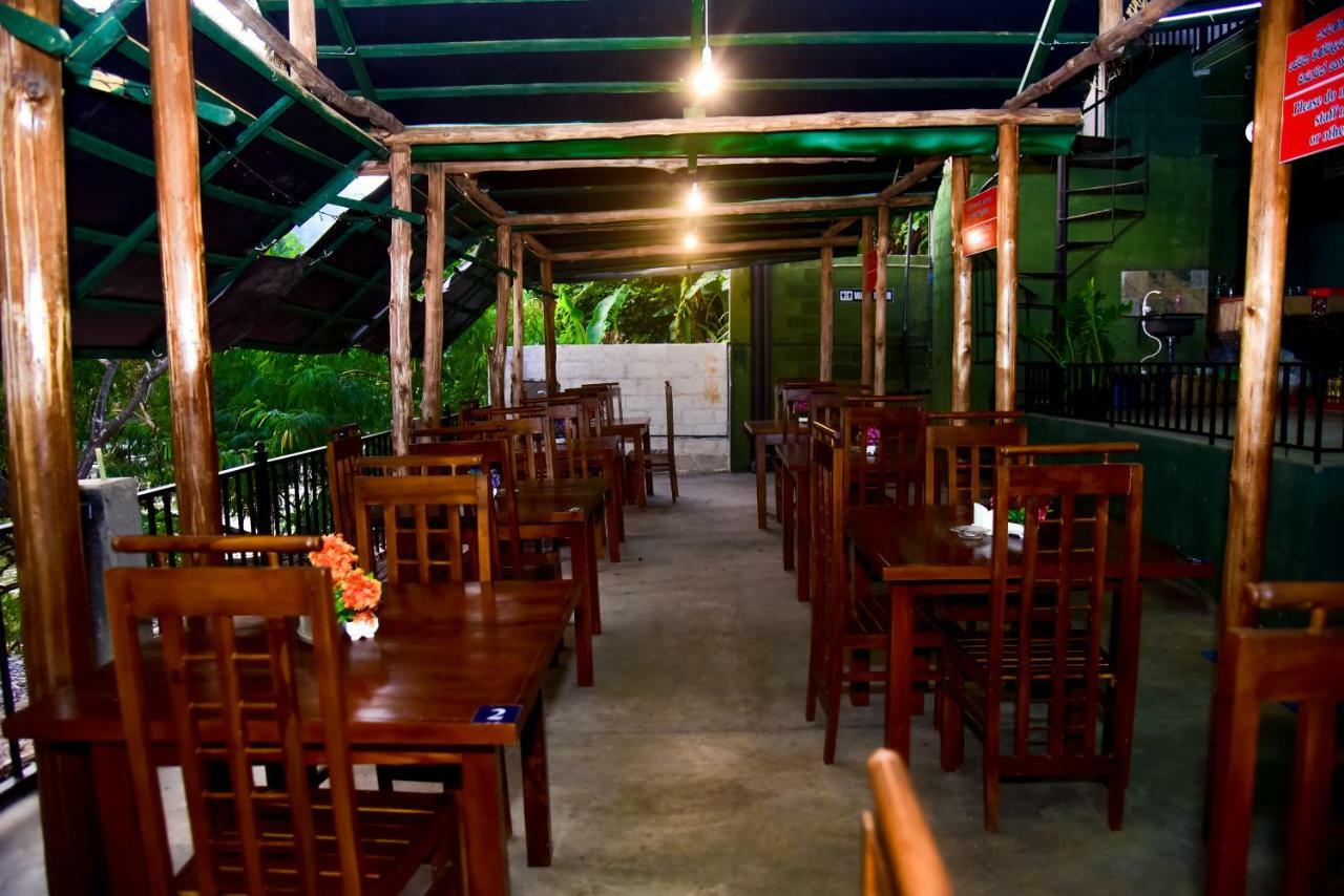 Rivara & Guest house Kandy