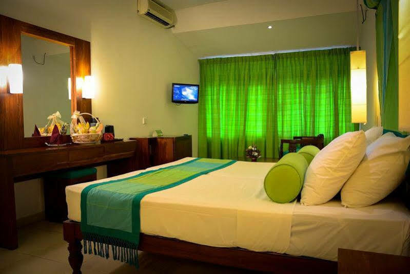 Hotel Hilltop