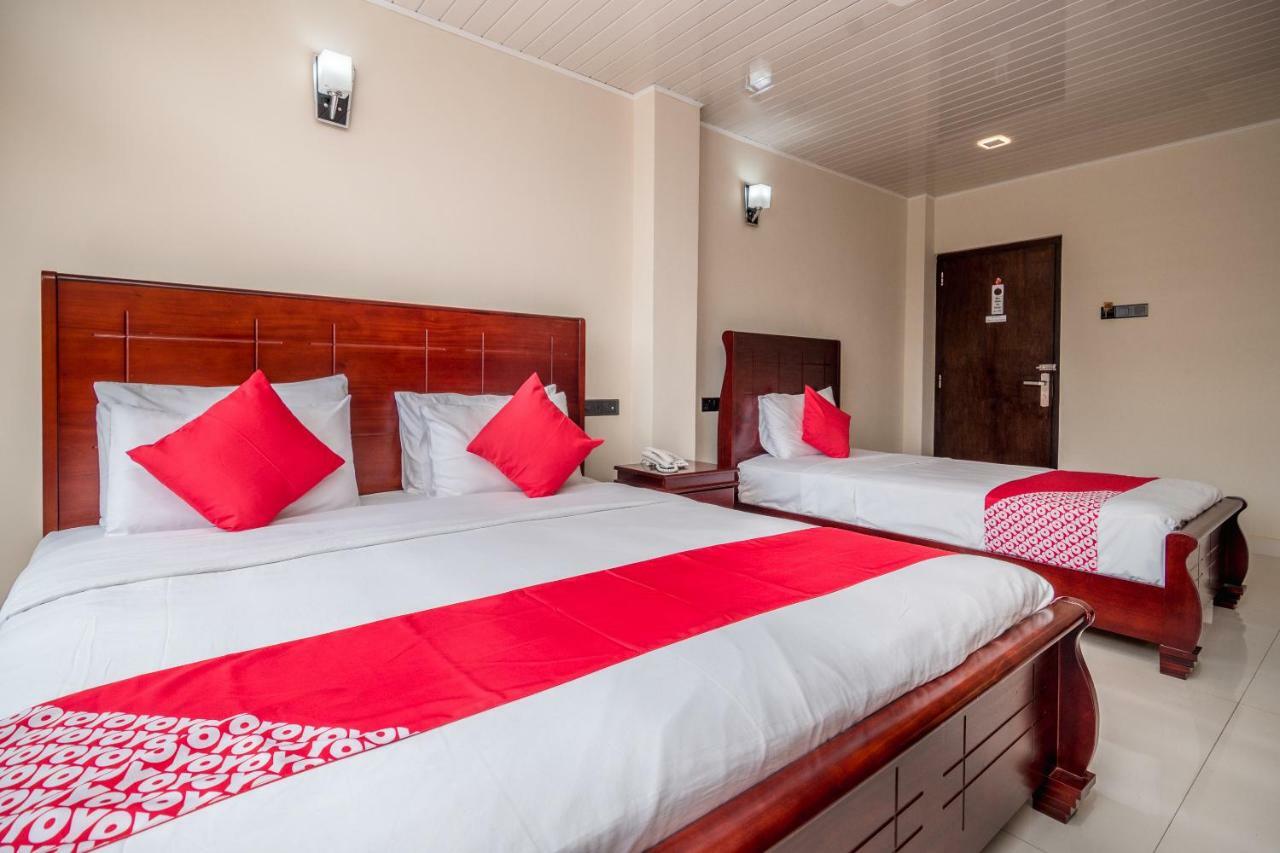 Janora Hills Kandy