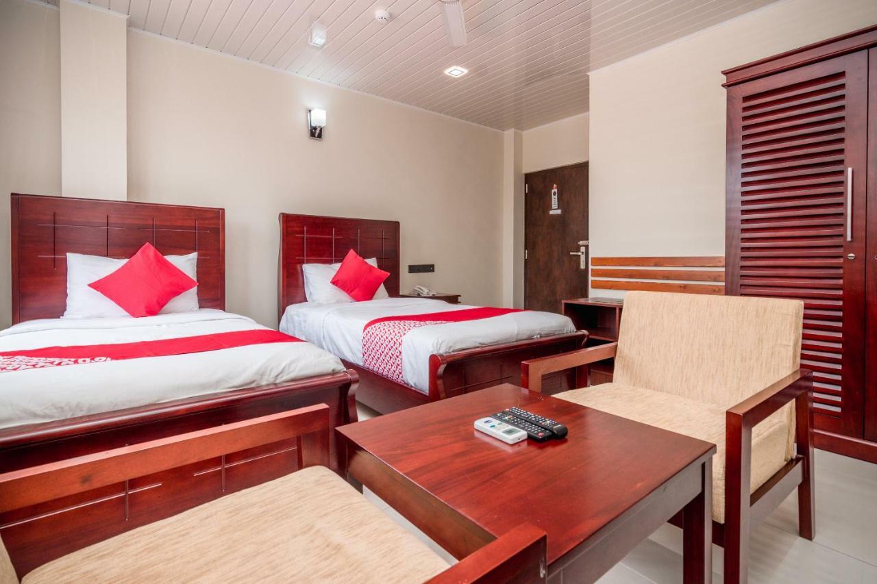 Janora Hills Kandy