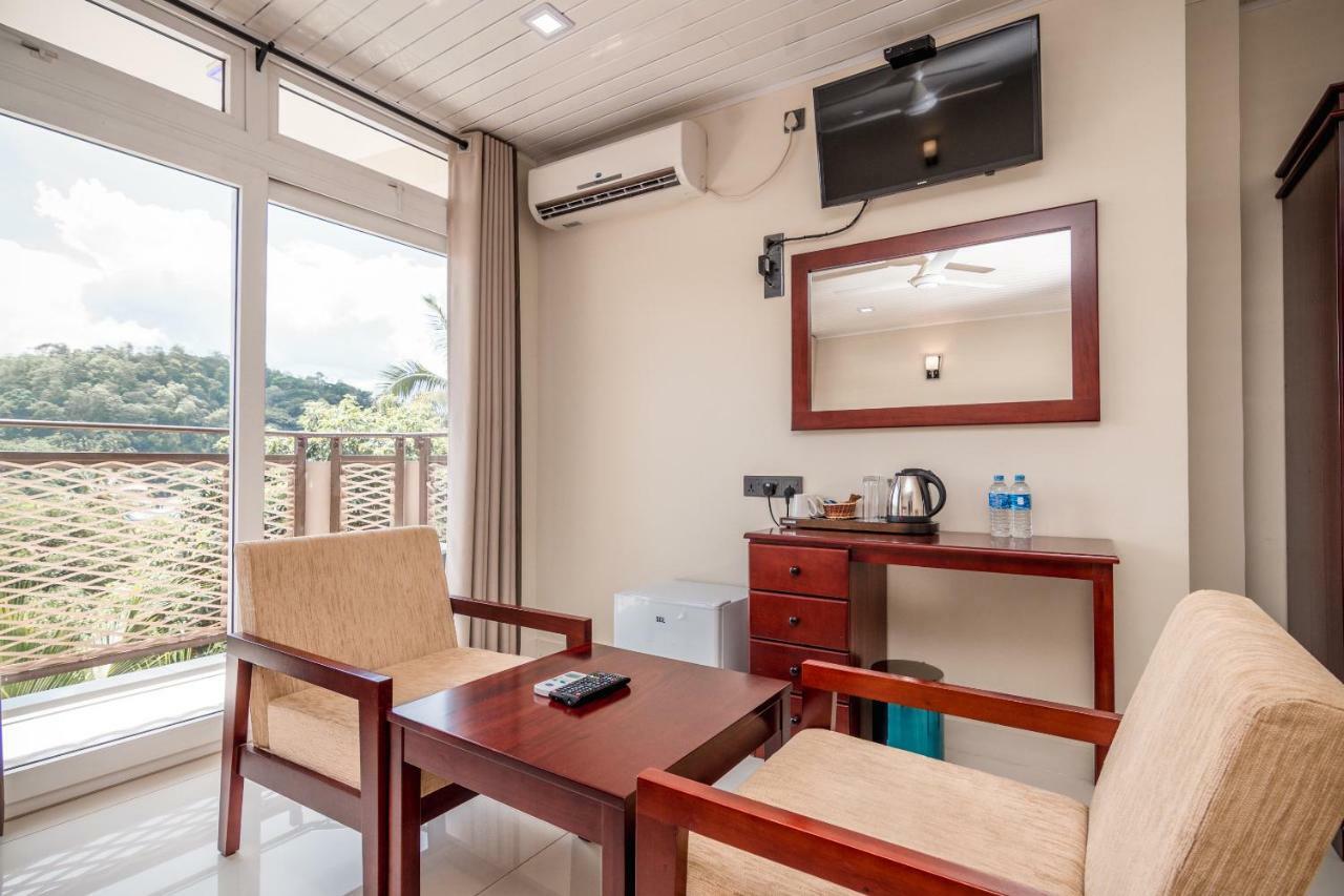 Janora Hills Hotel 3*