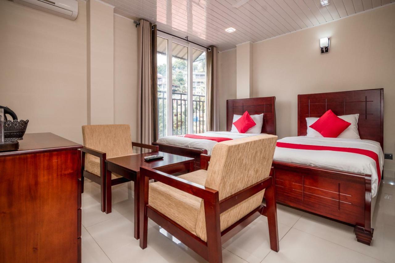 Janora Hills Hotel