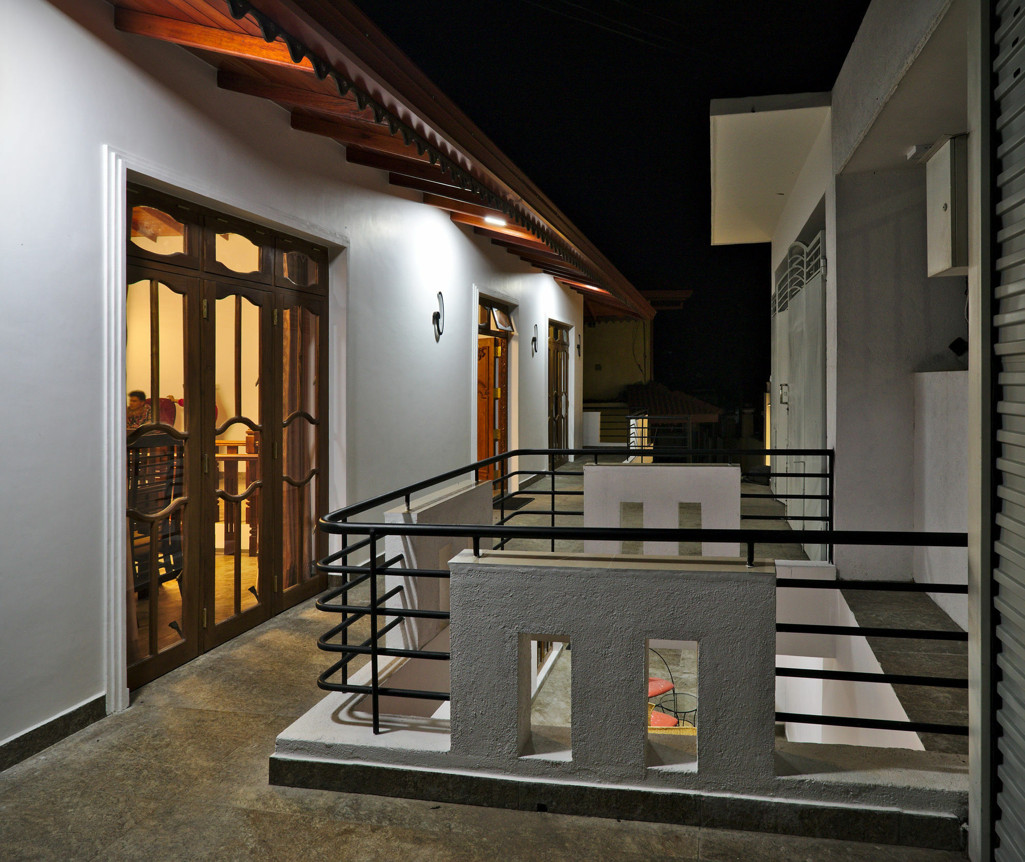 Kandyan Bluestar Hotel Kandy