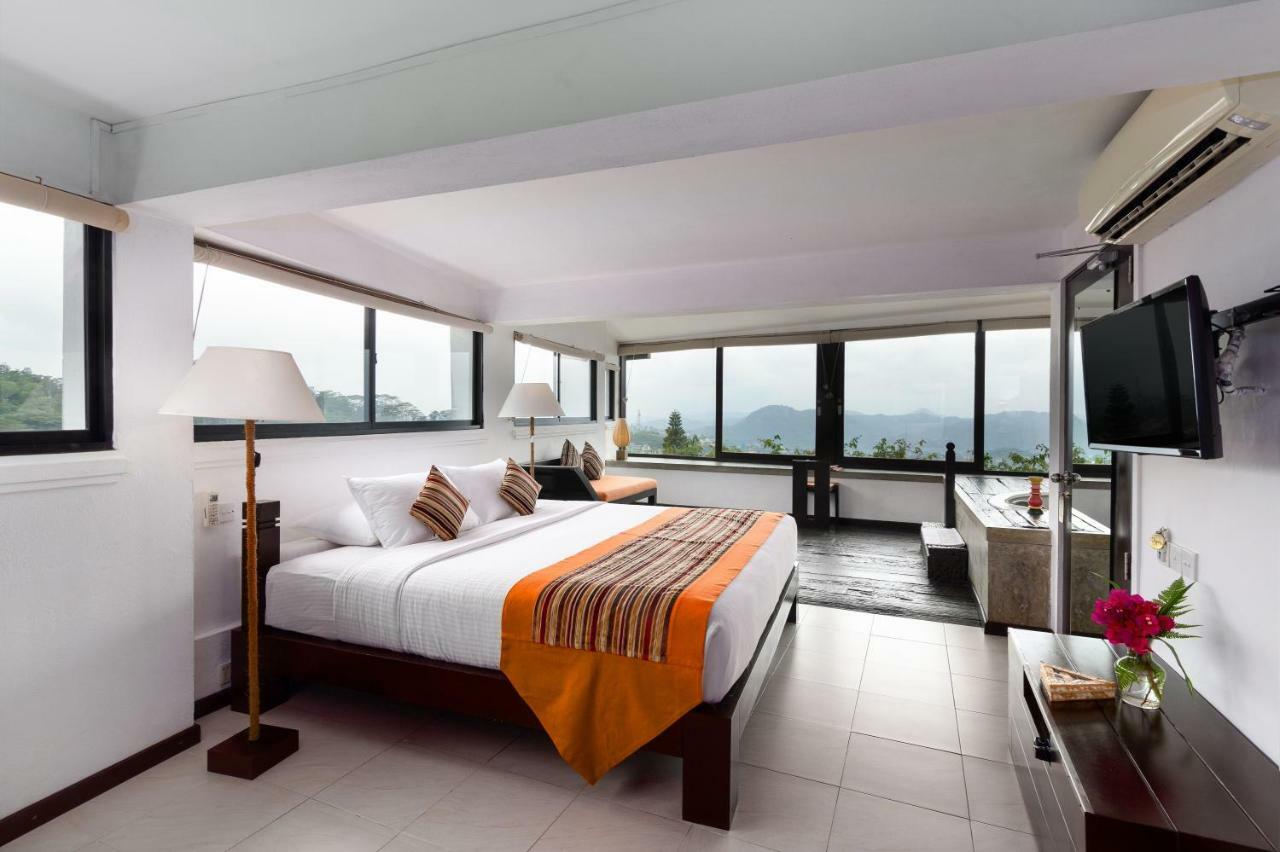 The Theva Residency 5* Kandy