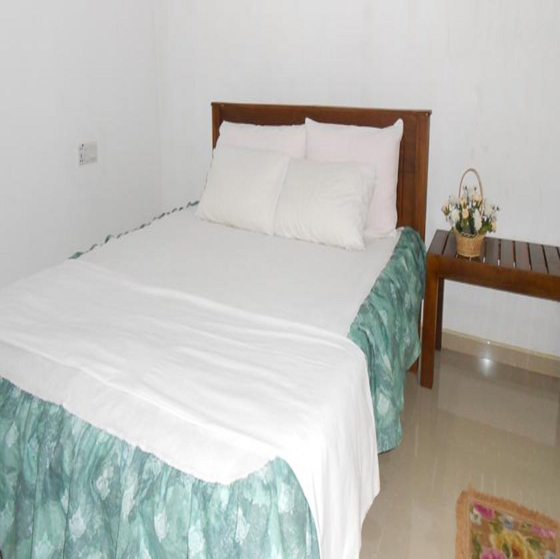 Vista Bogambara 1 Hotel