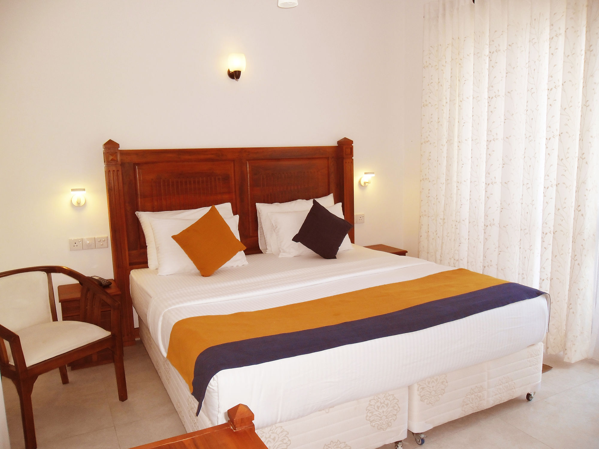 Hotel Yo 4*