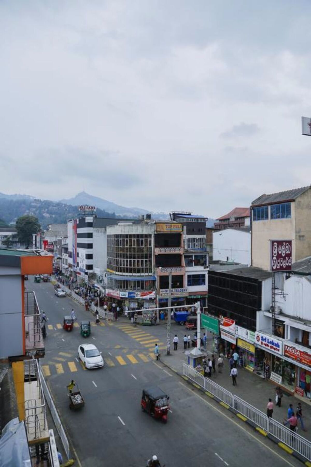 Dumbara Peak Hotel