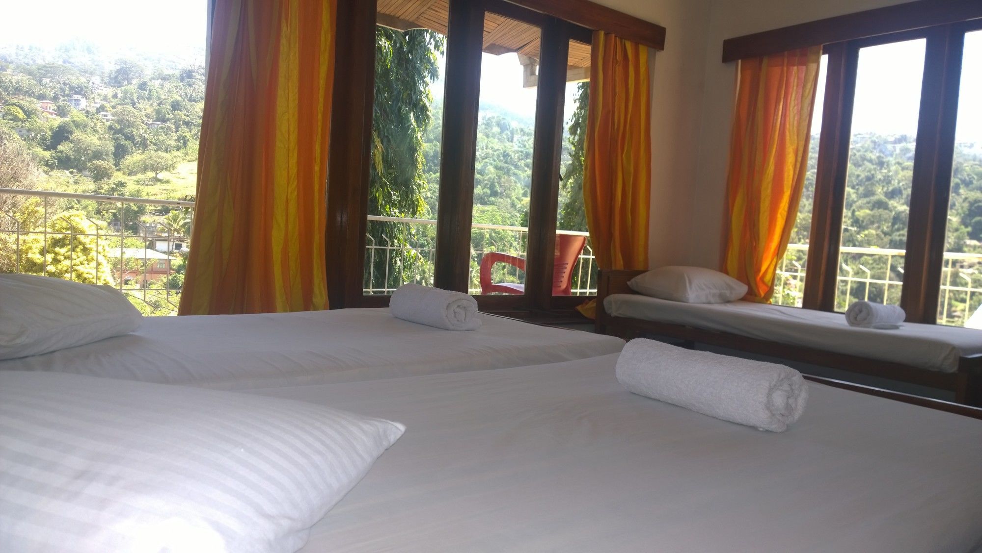 Hotel Oyo 436 Sandakelum Tourist