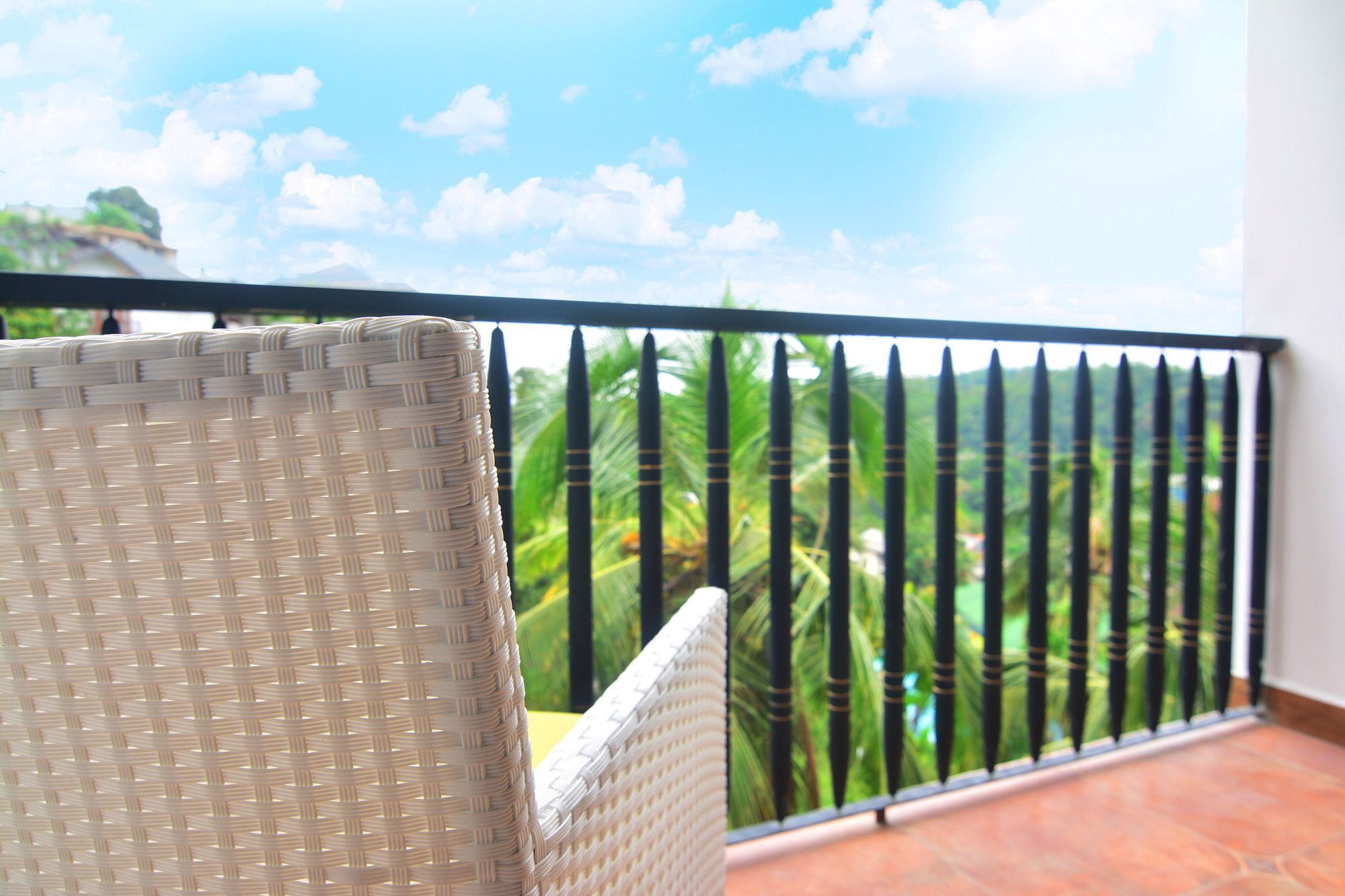 Hotel Grand 103