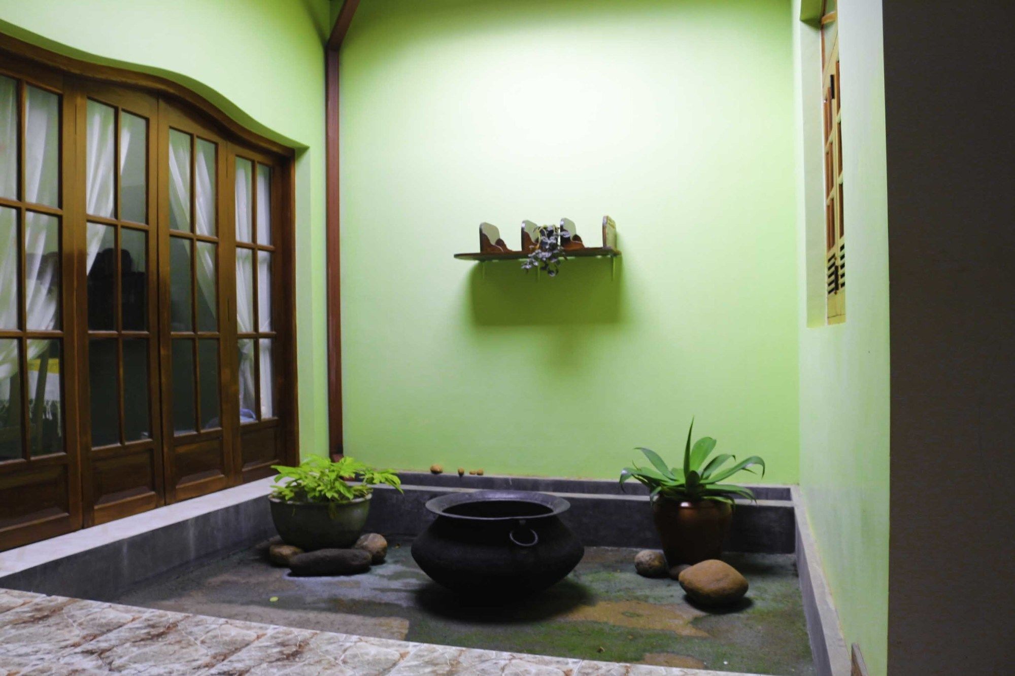 Guest house Yoho Granary