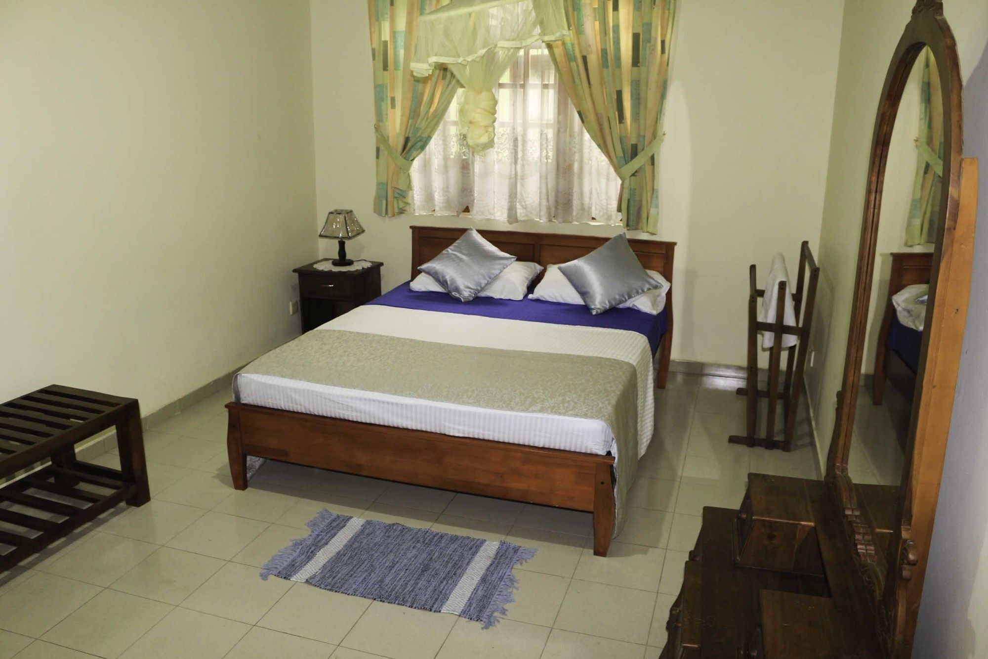 Yoho Granary 3* Kandy