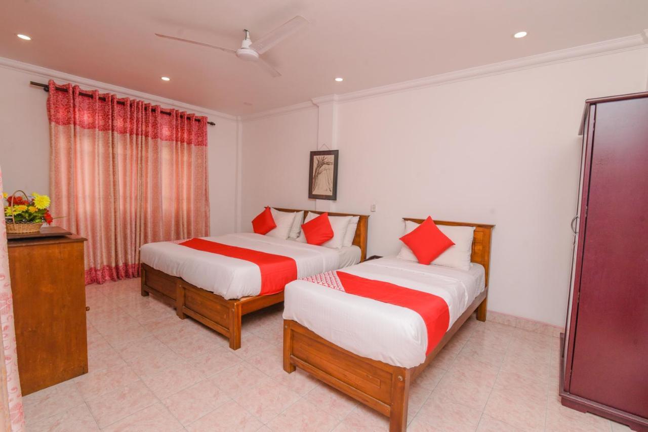 Oak Wood Hotel 3*