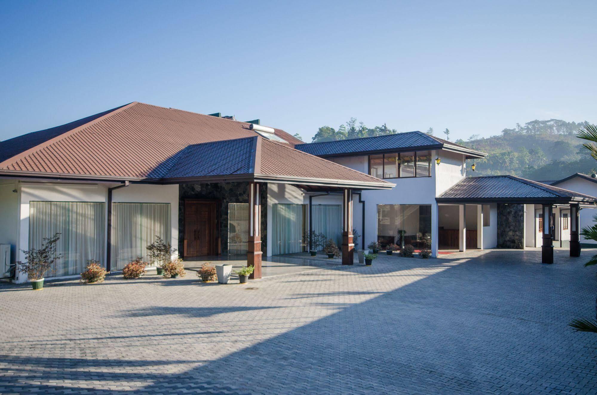 Resort Okwin 3*