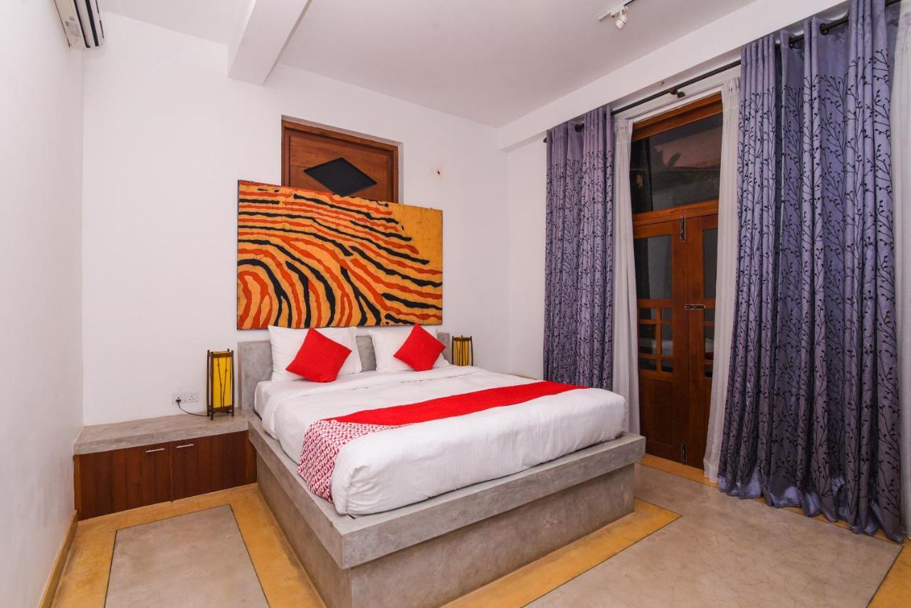 Gangula Hotel