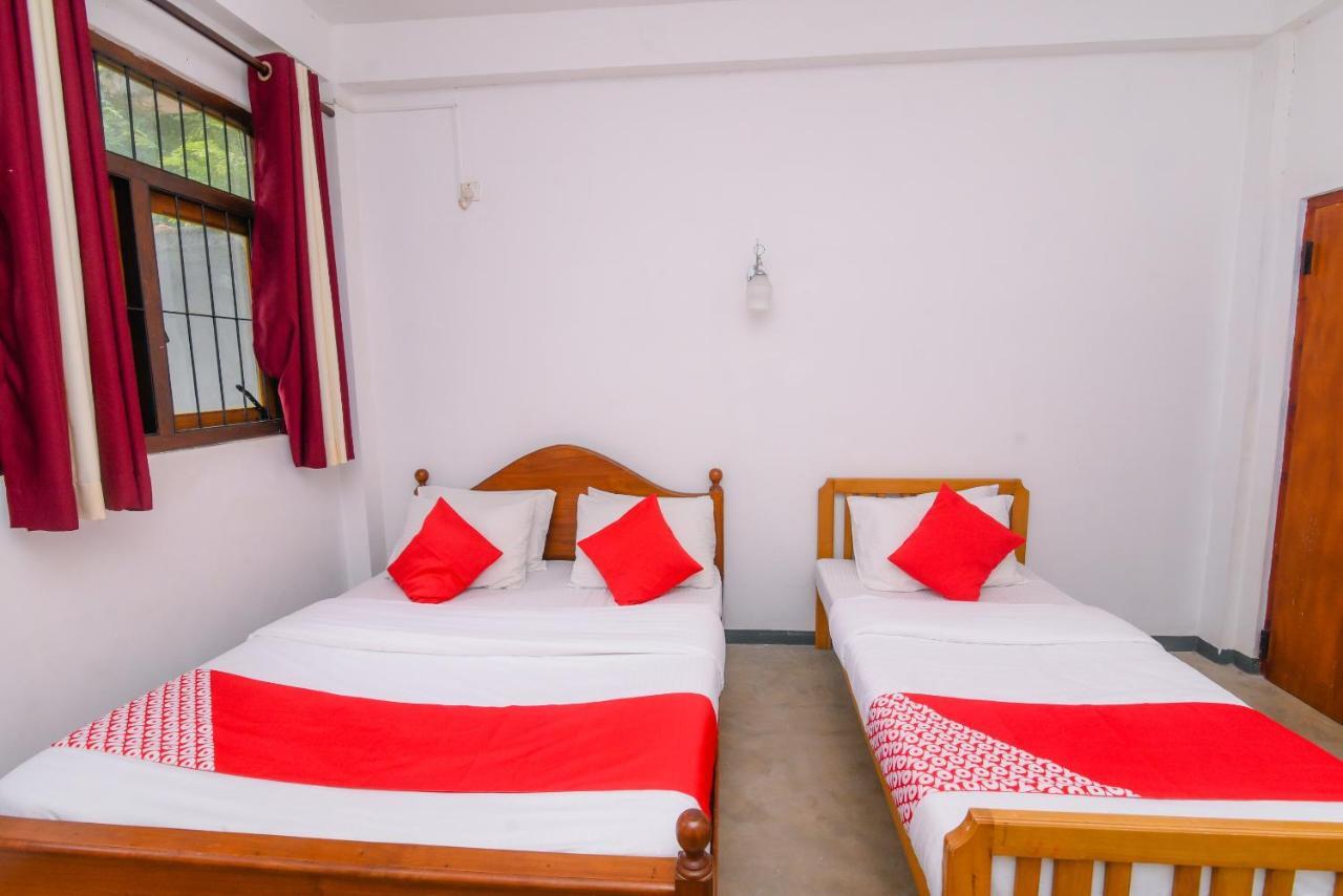 Oyo 386 White Tourist Guest Hotel Kandy