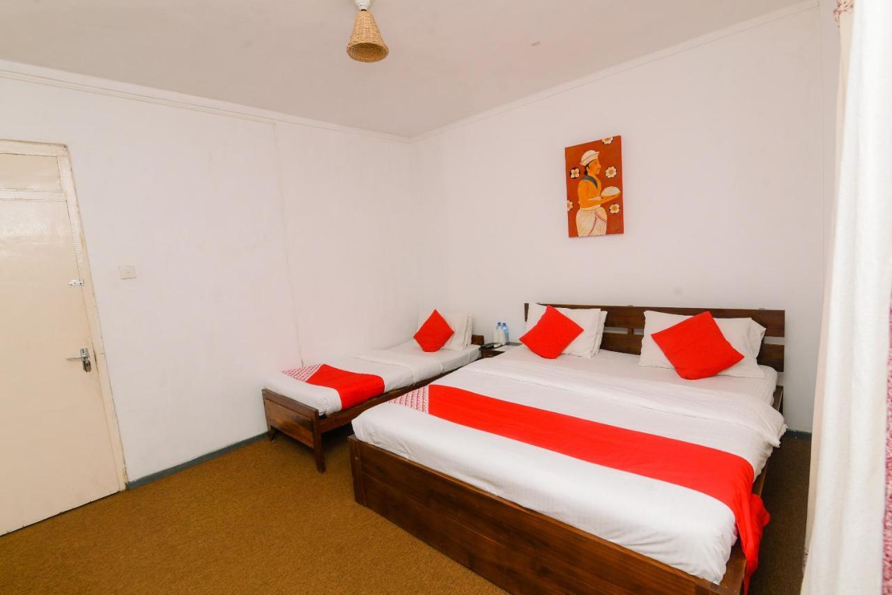 Hotel Oyo 386 White Tourist Guest 3*