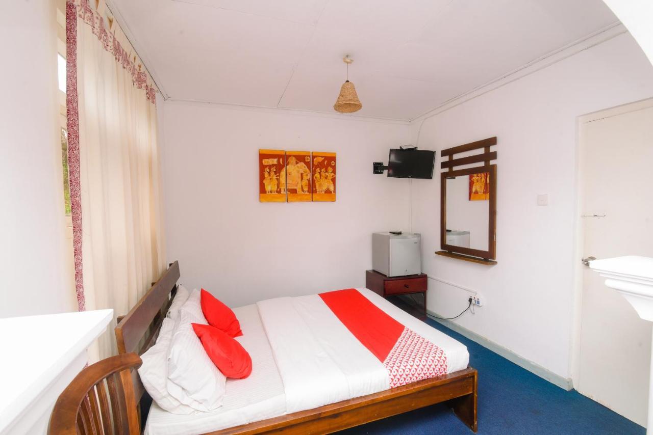 Oyo 386 White Tourist Guest 3*