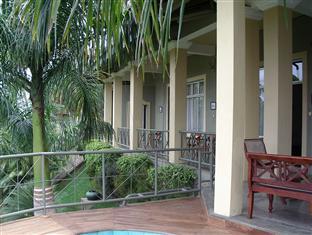 Albatross Boutique Hotel 3*