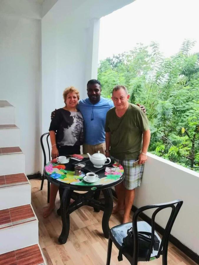 Sura Homestay *