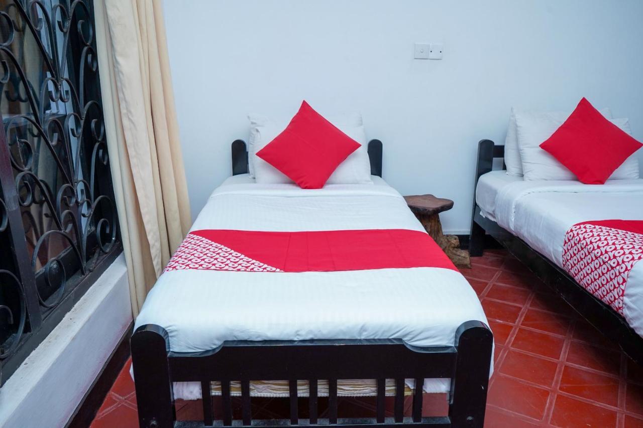 Hotel Oyo 452 Gem In Blue 3*