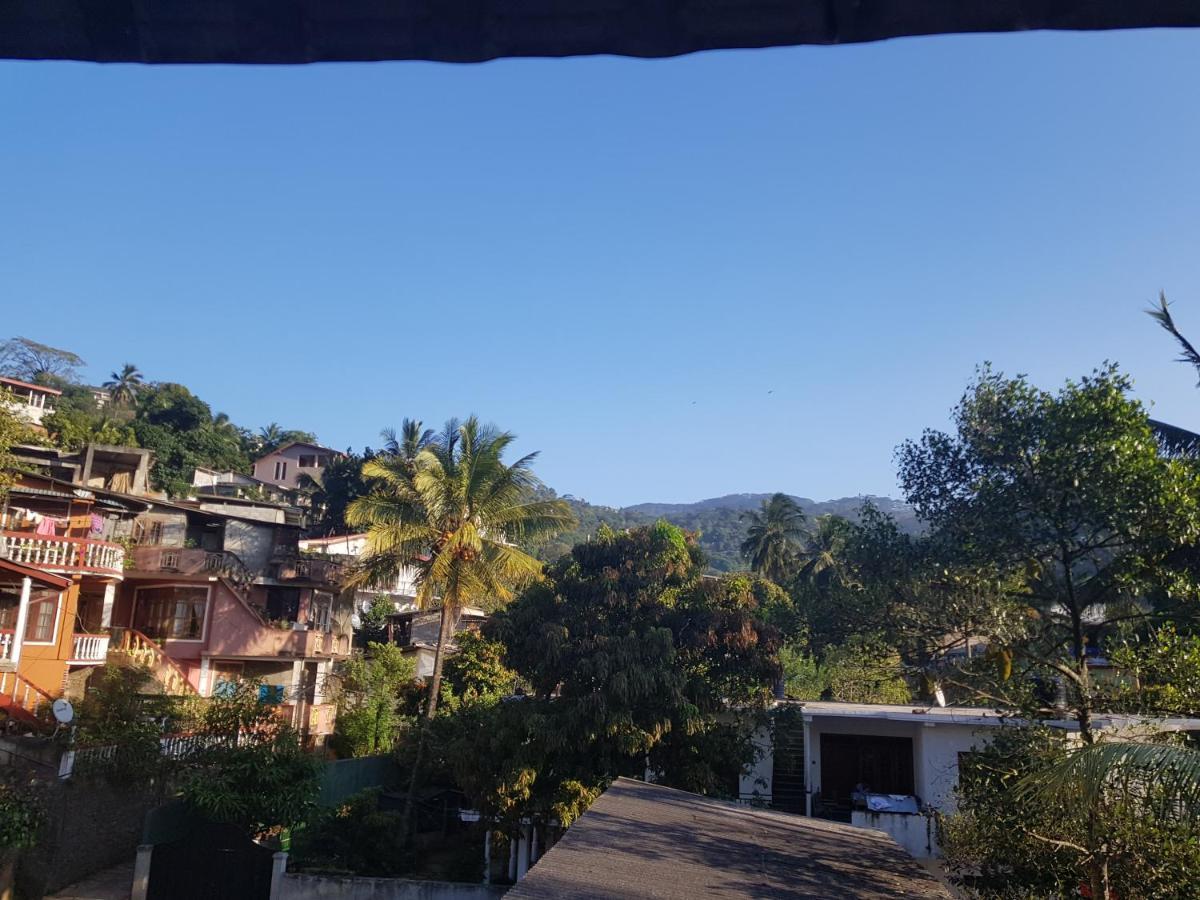 Mount View * Kandy