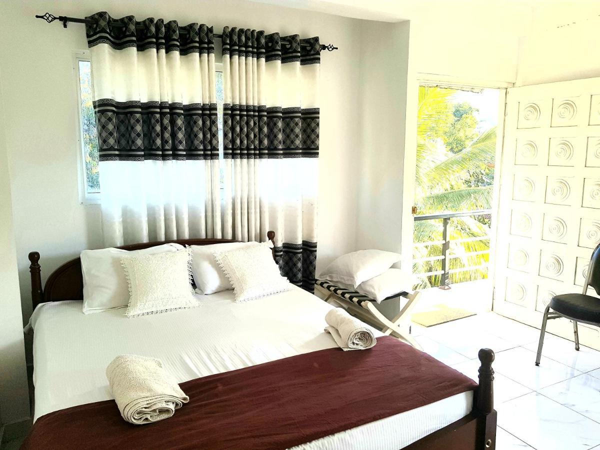 Mount View Inn *