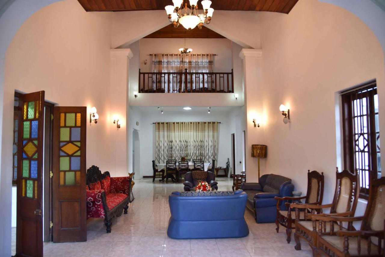 Antique Tourists Homestay *