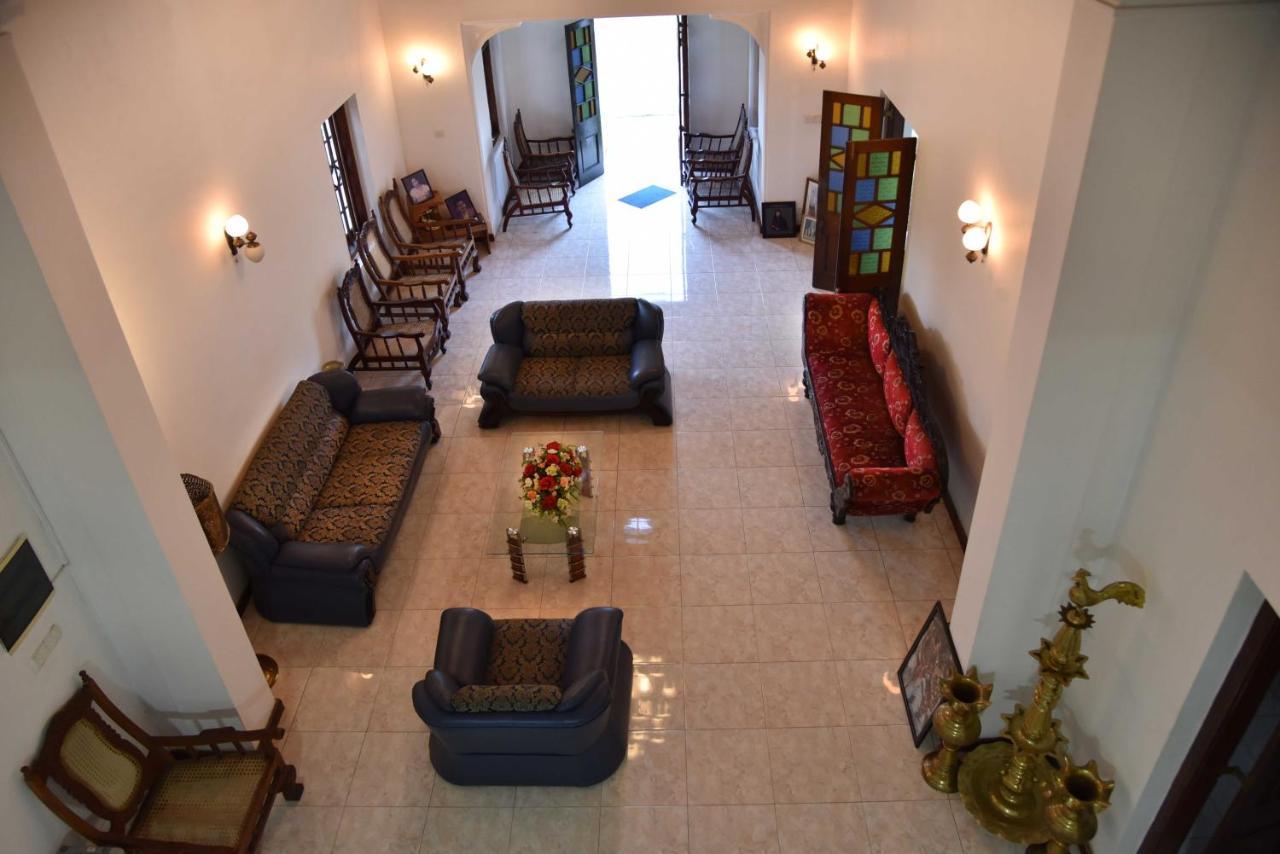Antique Tourists Homestay Kandy