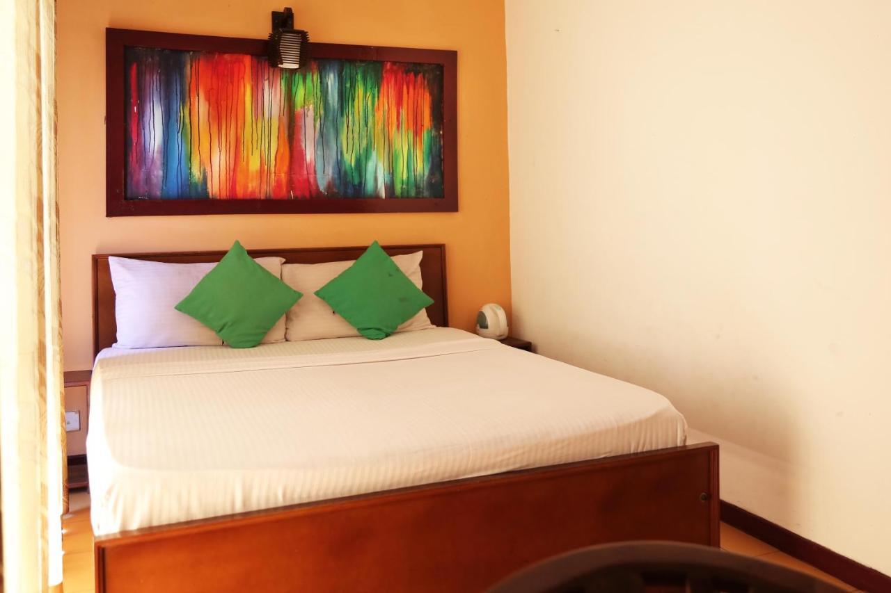 Jb Paradise Hotel *